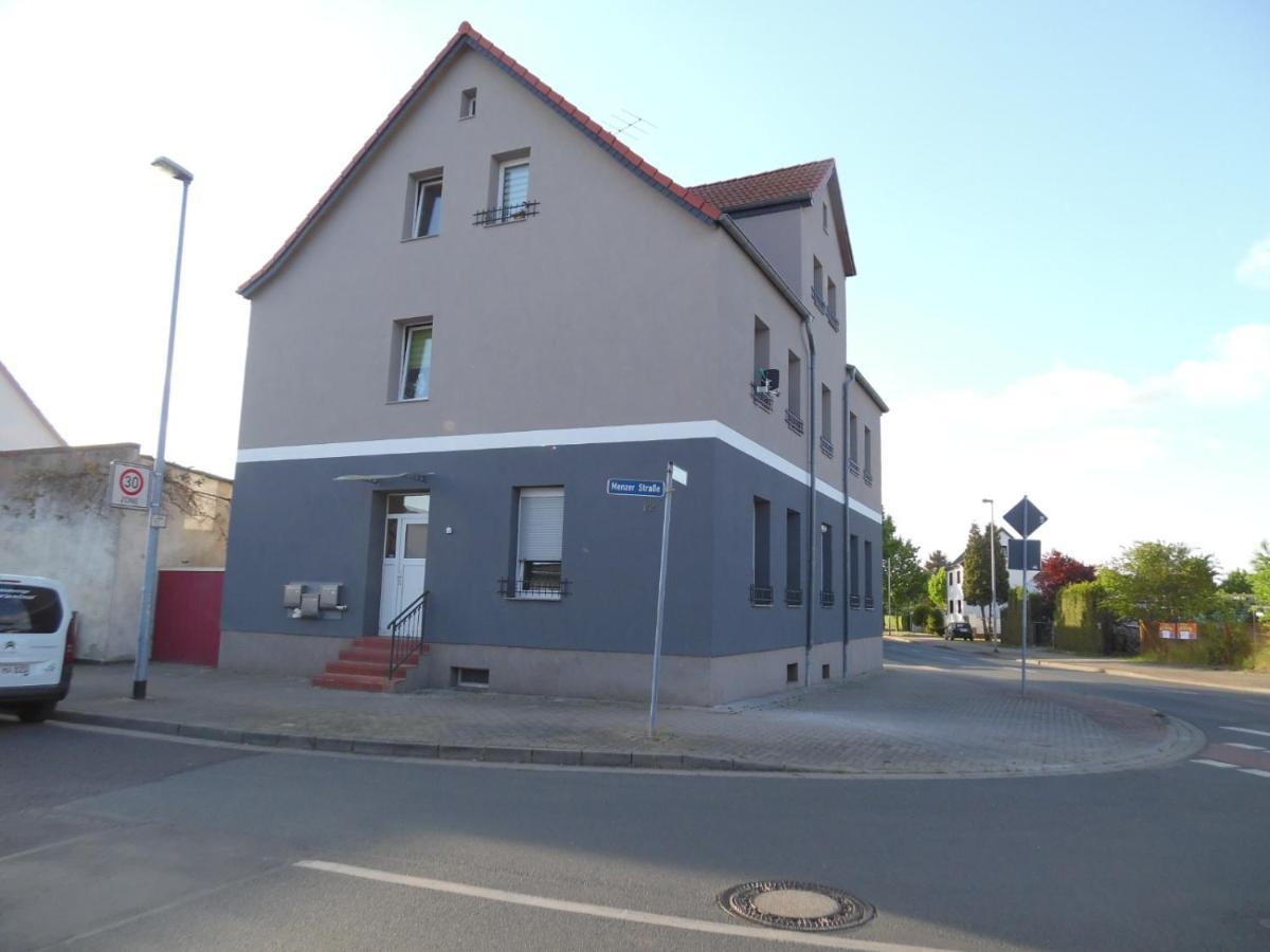 Gaestewohnung Mit Kueche Magdeburg An Der Elbe Eksteriør bilde