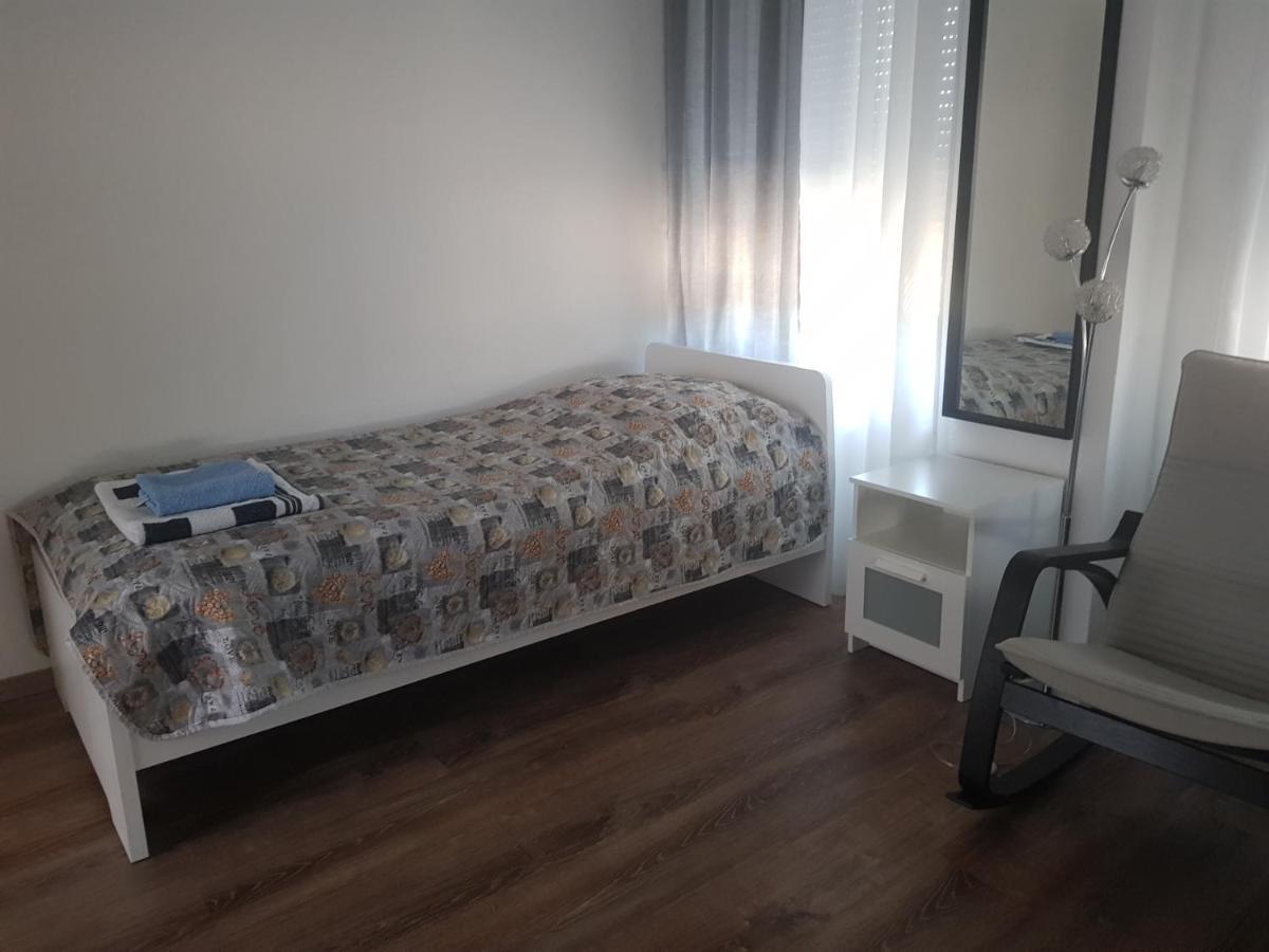 Gaestewohnung Mit Kueche Magdeburg An Der Elbe Eksteriør bilde