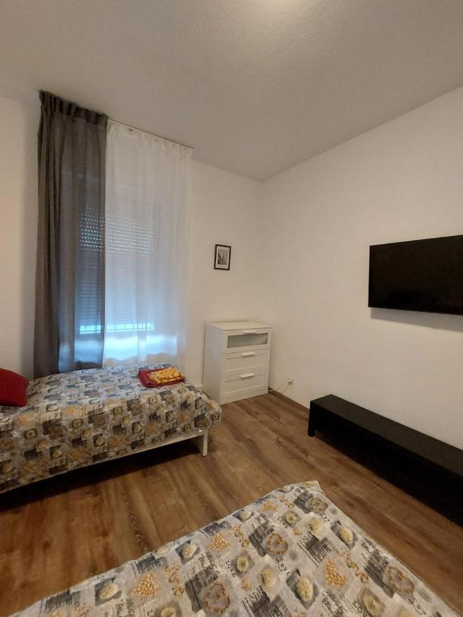 Gaestewohnung Mit Kueche Magdeburg An Der Elbe Eksteriør bilde