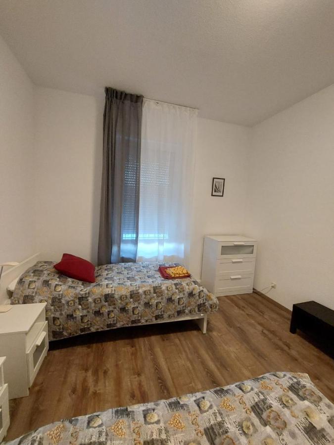 Gaestewohnung Mit Kueche Magdeburg An Der Elbe Eksteriør bilde